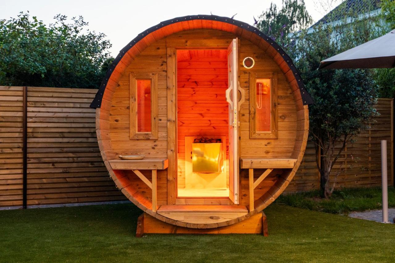 Naturisme B&B Ilmatar, Clothing Optional Deerlijk Kültér fotó