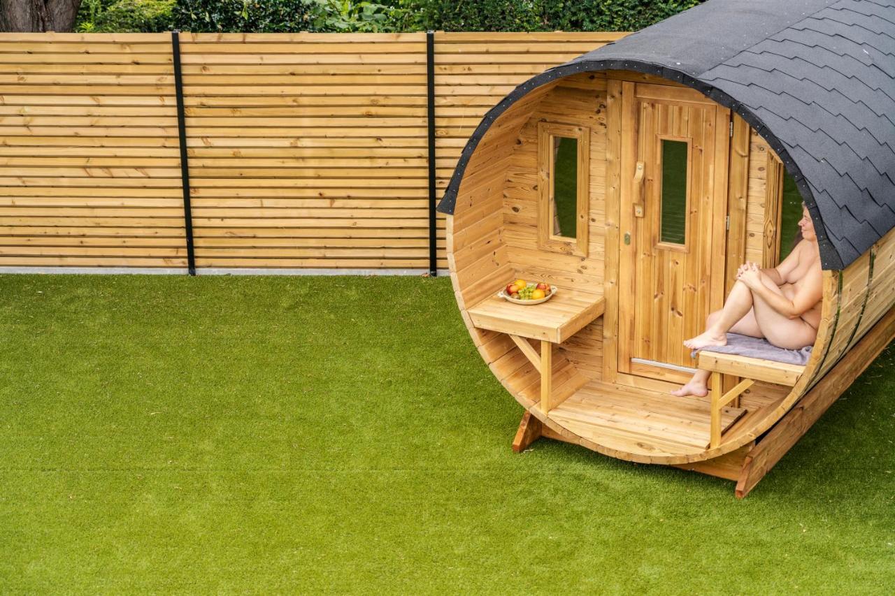 Naturisme B&B Ilmatar, Clothing Optional Deerlijk Kültér fotó